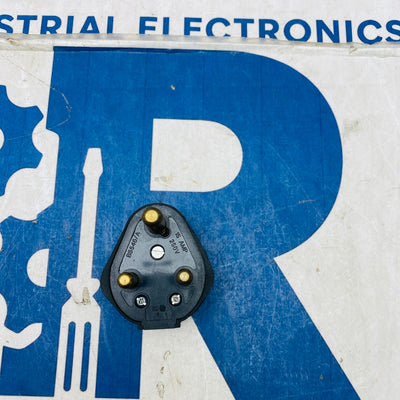 15AMP 3 PIN PLUG