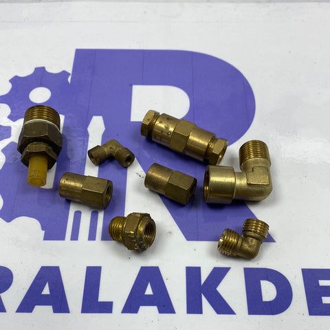 BRASS PNEUMATIC ACCESSORIES