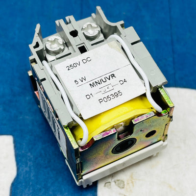 MN/UVR-250VDC
