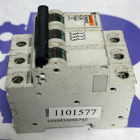 SCHNEIDER ELECTRIC MERLIN GERIN 25673