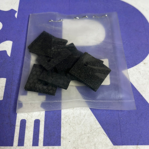 BLACK SMALL RUBBER SQUARE