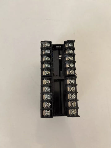 ALLEN BRADLEY 900-TC8VYGTZ25