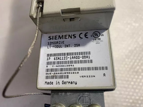 SIEMENS 6SN1123-1AA00-0BA1 + 6SN1118-1NH00-0AA2