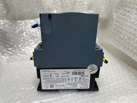 SIEMENS 3RW3028-1BB04