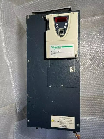 SCHNEIDER ELECTRIC ATV71HD30N4Z