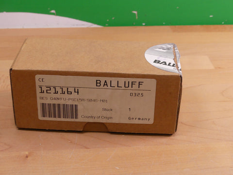 BALLUFF BES Q40KFU-PSC15A-S04G-M01