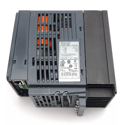 SCHNEIDER ELECTRIC ATV320U06M2C