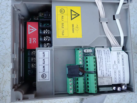 SCHNEIDER ELECTRIC ATV31HU22N4A