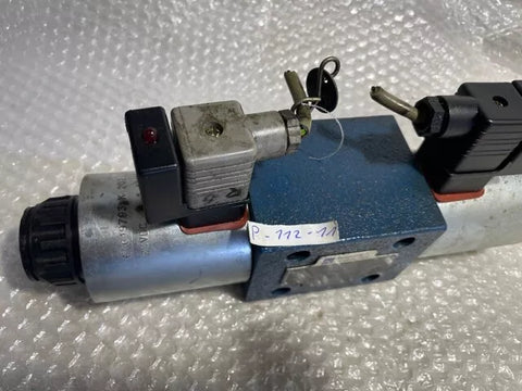 REXROTH 4WE 10 D33/OFCG24N9K4