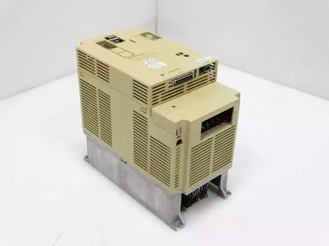 YASKAWA SGDM-20AC-SD1