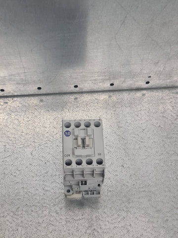 ALLEN BRADLEY 100-C09*10