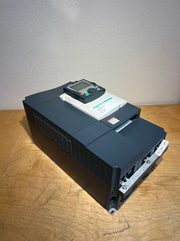 SCHNEIDER ELECTRIC ATV71HD15N4