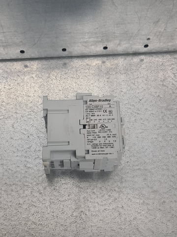 ALLEN BRADLEY 100-C09*10
