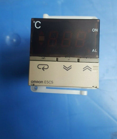 Omron E5CSQ1KJ