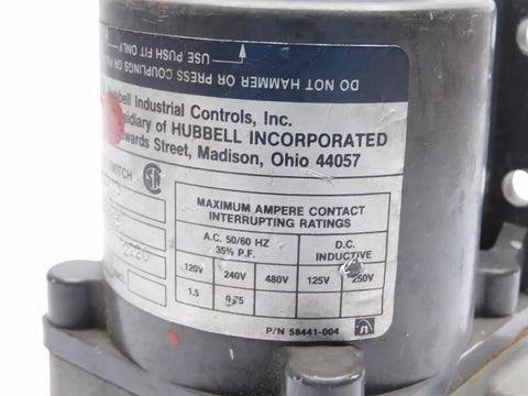 HUBBELL 2220-111CC13