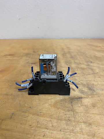 Allen Bradley  700-HC14Z24