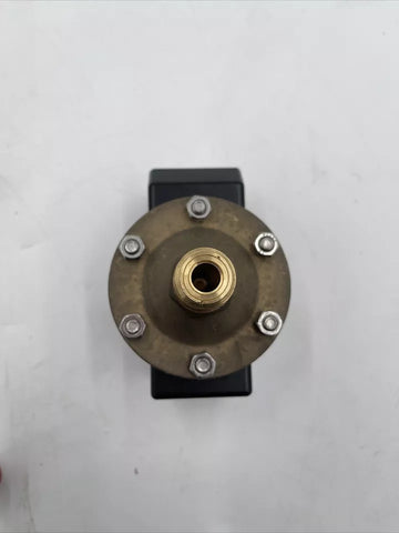 B & M 1381
