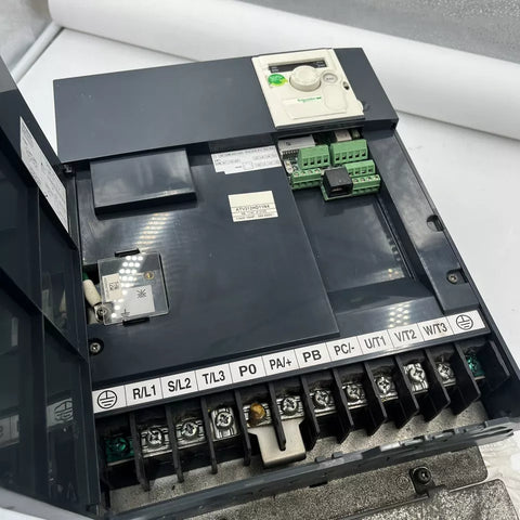 Schneider Electric ATV312HD11N4