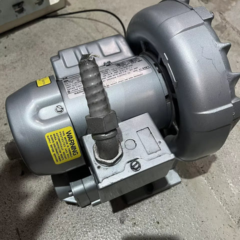 GAST R1102