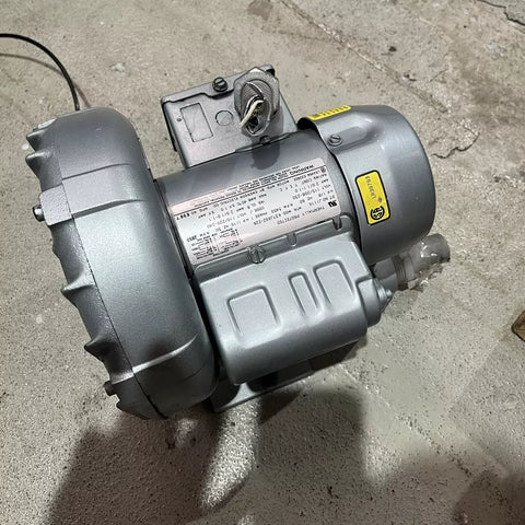 GAST R1102