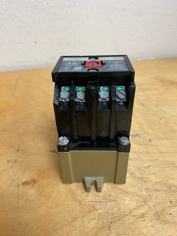 Allen Bradley  700-P400AI