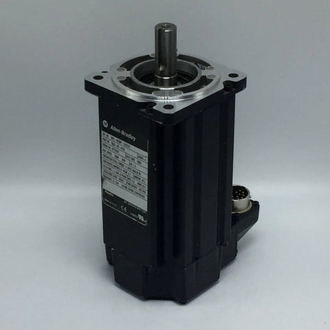 ALLEN BRADLEY  MPL-B330P-SJ22AA