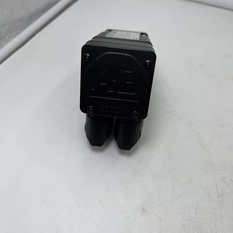 ALLEN BRADLEY MPL-B1530U-VJ72AA