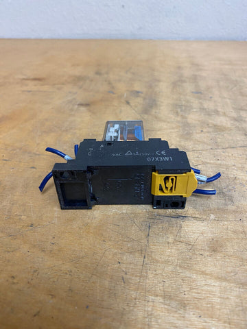 Allen Bradley  700-HC14Z24