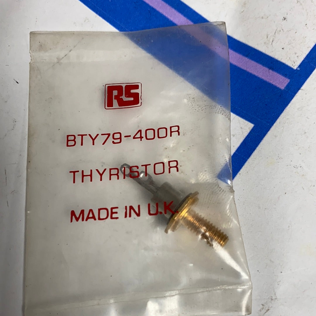 RS BTY79-400R 17208  THYRISTOR