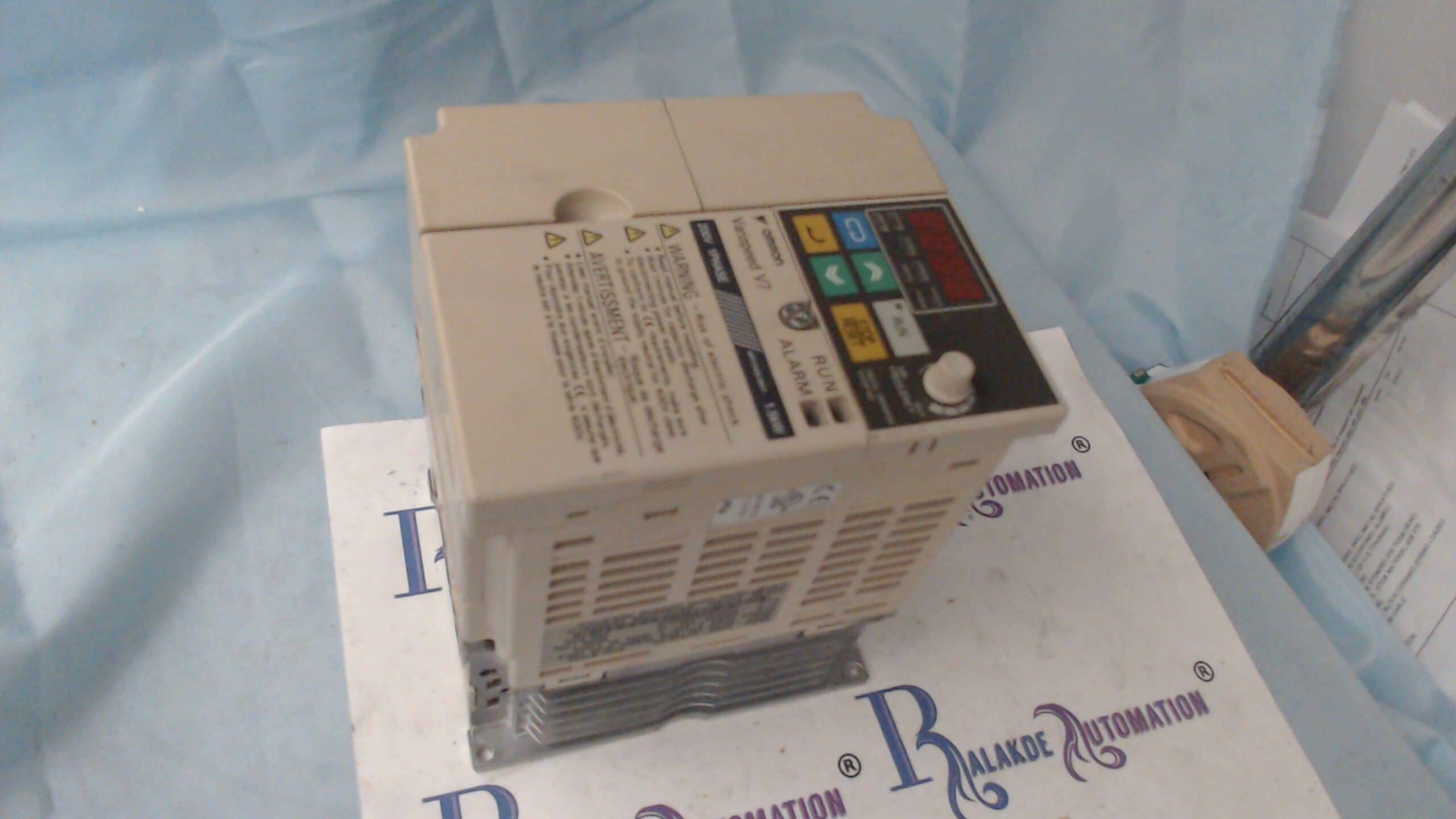Omron V1000 1.5kW 200V 1 PHASE CIMR-V7AZB1P5 B1P50 VARISPEED V7-0